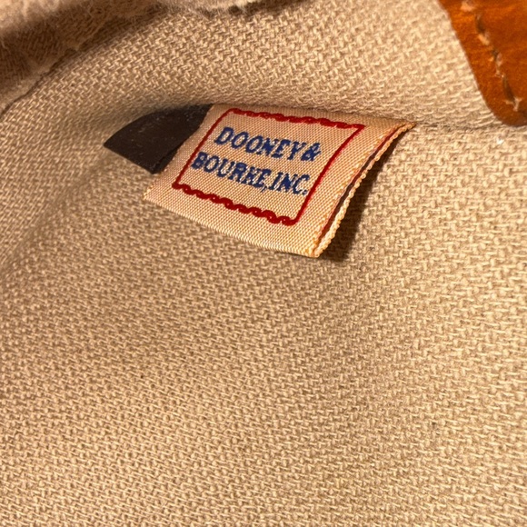 Dooney & Bourke Cream and Brown Clutch - Picture 8 of 9